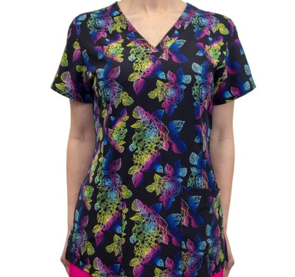 Polera clínica mujer estampada, Maevn